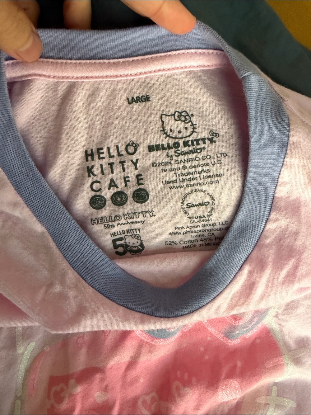 T-shirt label